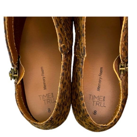 BOOTIES BOOTS NWOT Faux Suede Leopard Side Zip 1 7/8” Cuban Heel Booties Cowboy - Picture 6 of 7